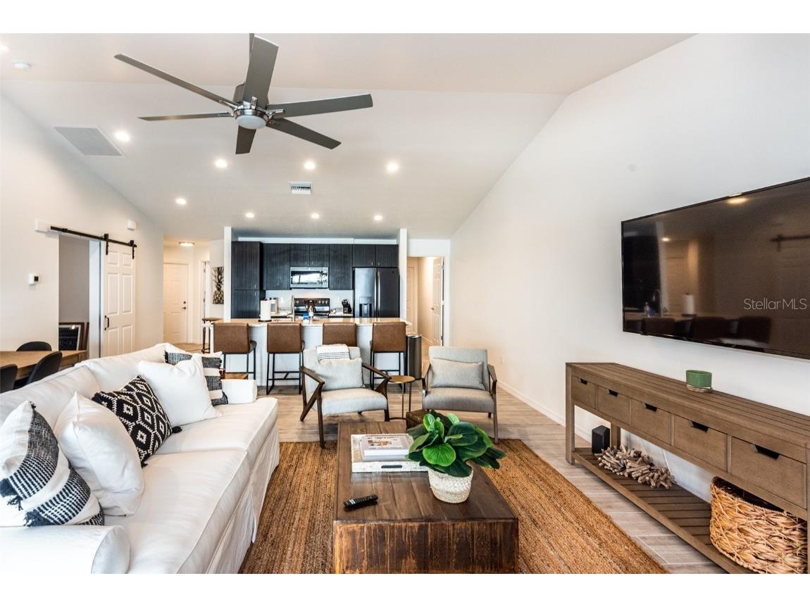 215 Lewis Circle #112 Punta Gorda FL 33950 C7454919 image12