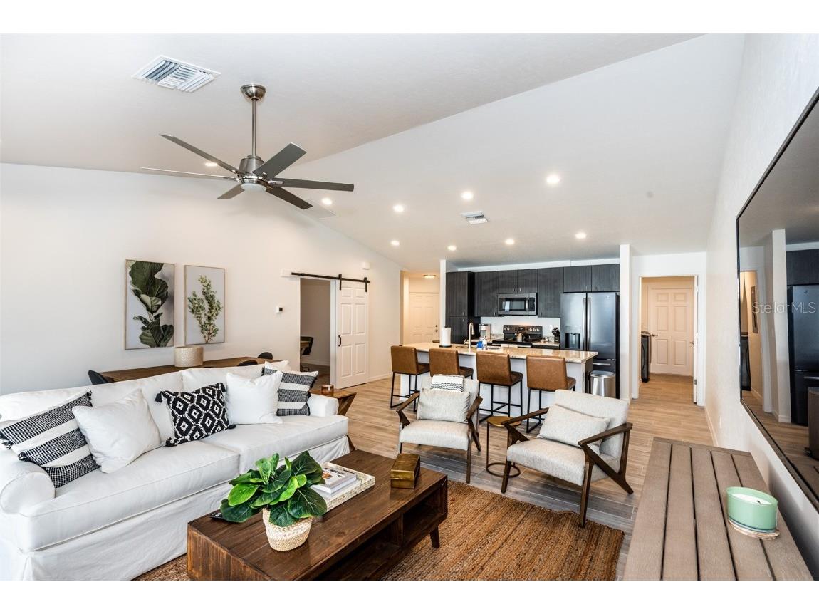 215 Lewis Circle #112 Punta Gorda FL 33950 C7454919 image13