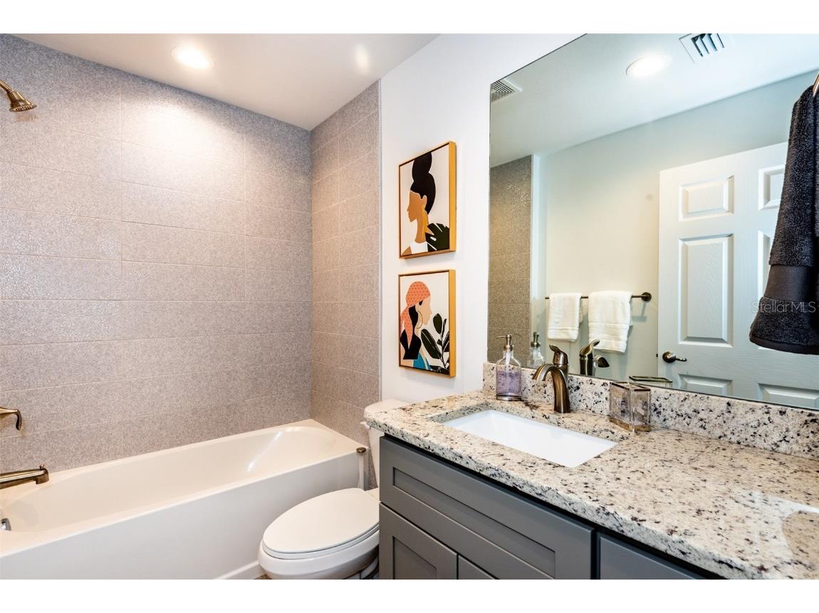 215 Lewis Circle #112 Punta Gorda FL 33950 C7454919 image29