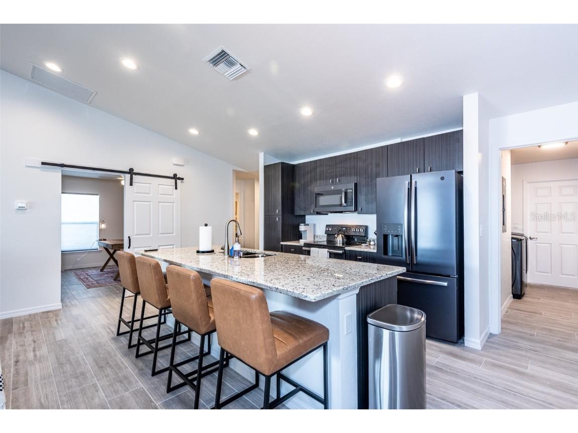 215 Lewis Circle #112 Punta Gorda FL 33950 C7454919 image8
