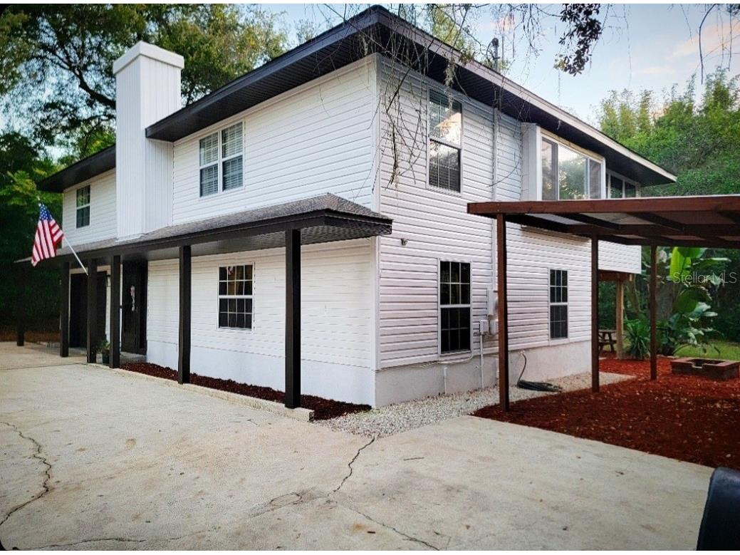 215 Linda Vista Street Debary FL 32713 V4933601 image1