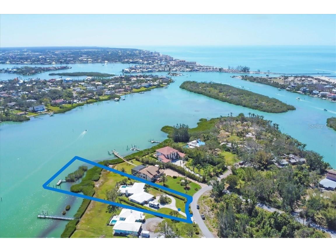215 Louella Lane Nokomis FL 34275 - LYONS BAY N6137706 image1