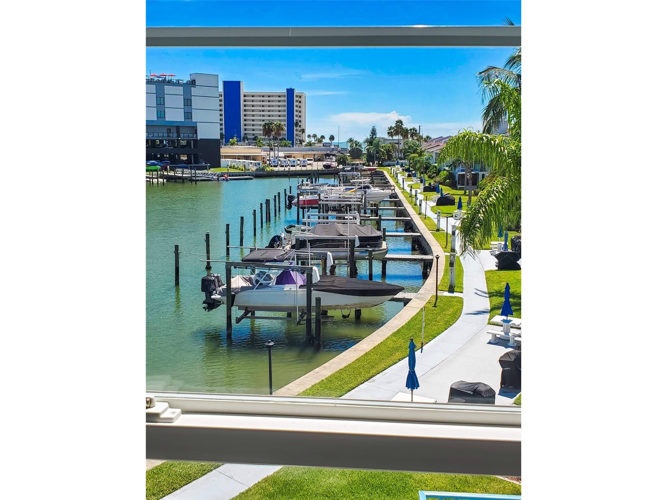 215 Medallion Boulevard #G Madeira Beach FL 33708 - BOCA CIEGA BAY O6407839 image18