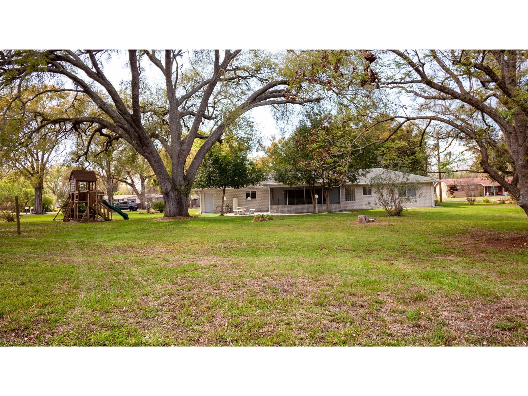 215 Morningside Drive Valrico FL 33594 TB8485689 image58