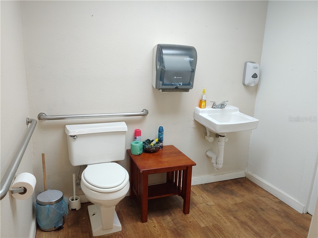 215 N Scenic Highway Frostproof FL 33843 K4901041 image11