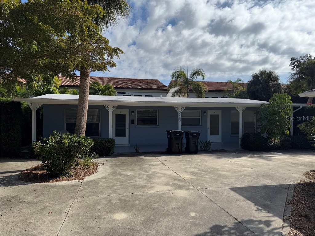 215 Park Boulevard S #A Venice FL 34285 N6142199 image1