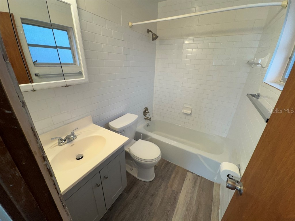 215 Park Boulevard S #B Venice FL 34285 N6142202 image9