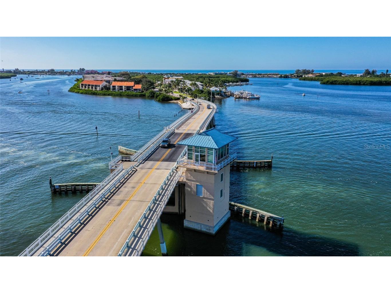 215 Persimmon Street #52 Englewood FL 34223 C7516915 image32