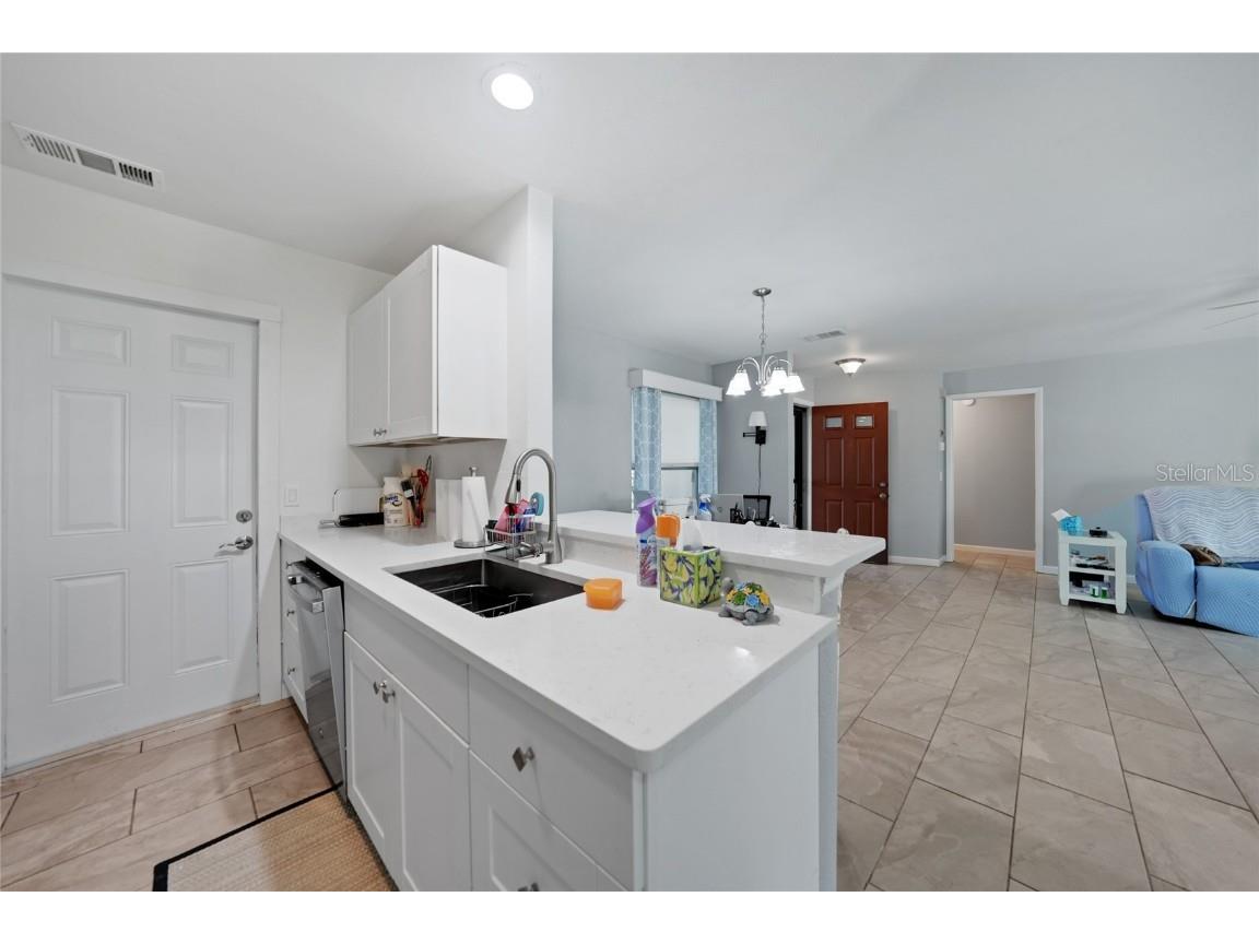 215 Persimmon Street #52 Englewood FL 34223 C7516915 image8