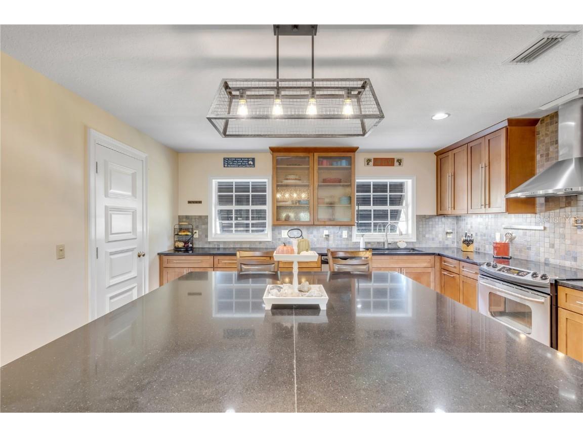 215 Randle Avenue Oak Hill FL 32759 NS1086215 image4