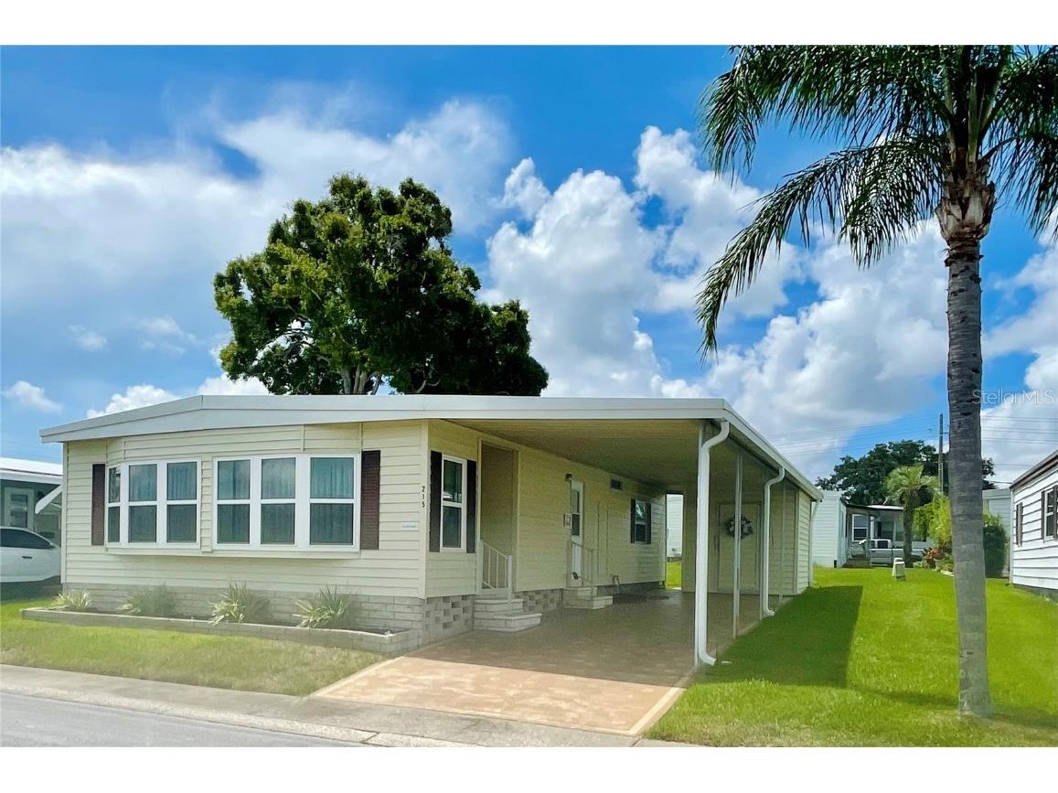 215 Red Maple Drive Palm Harbor FL 34684 TB8405281 image1