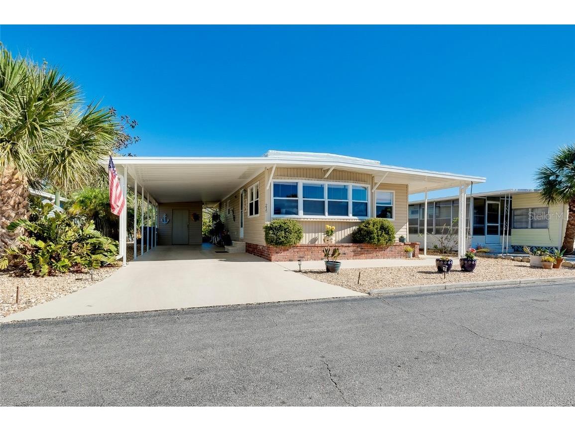 215 Roma Road Venice FL 34285 N6137324 image1