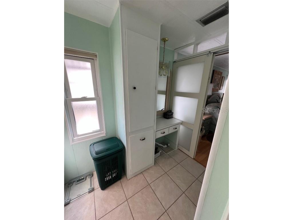 215 Royal Palm Circle Largo FL 33778 TB8444011 image24