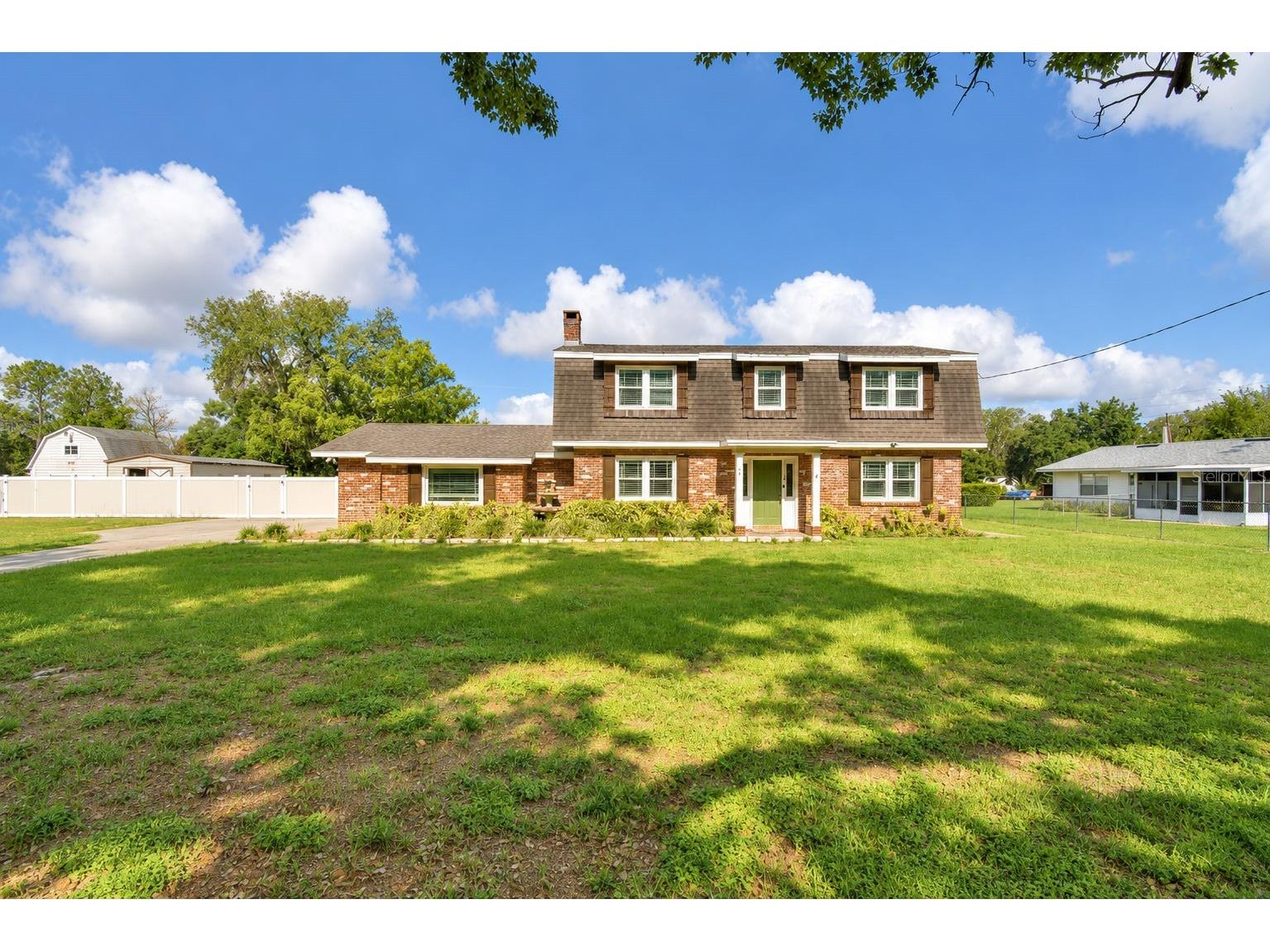 215 S Ilakee Avenue Lake Alfred FL 33850 P4938879 image3