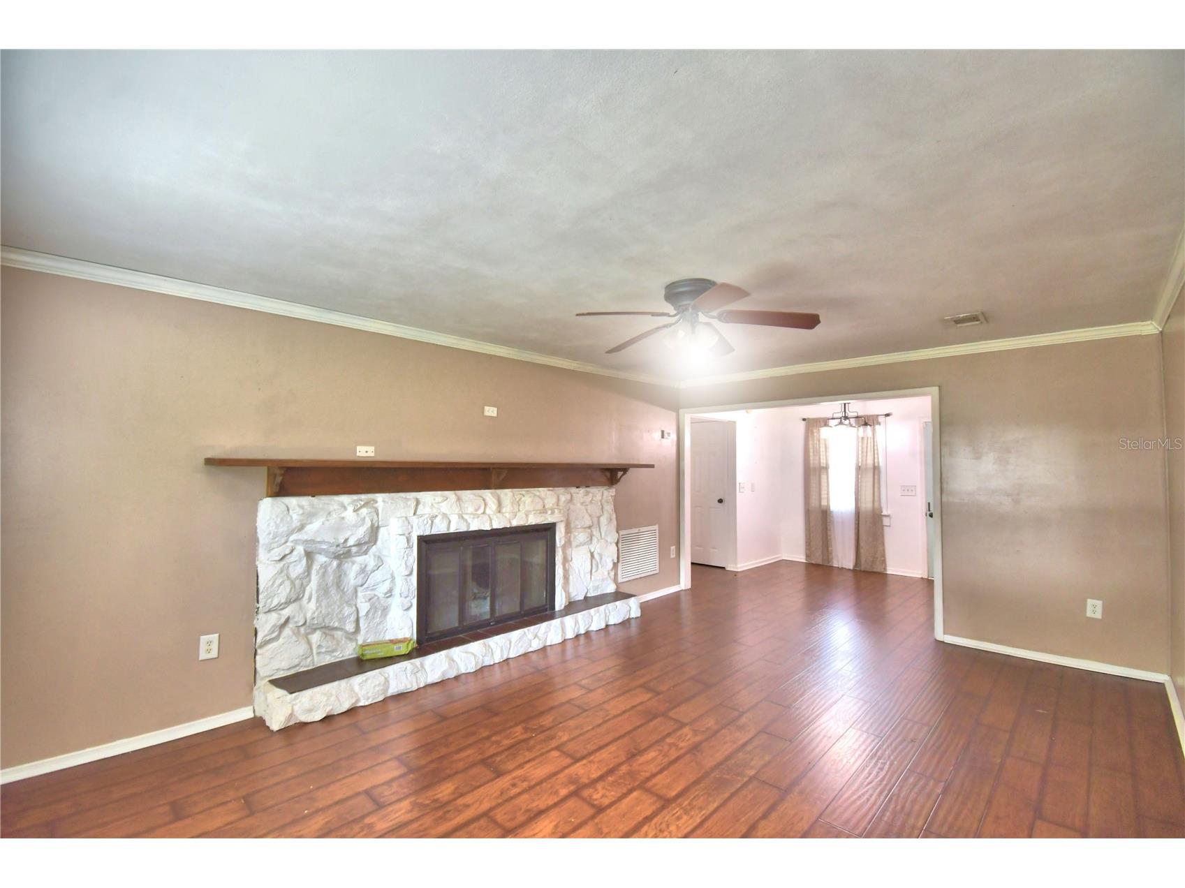 215 S Ilakee Avenue Lake Alfred FL 33850 P4938879 image8