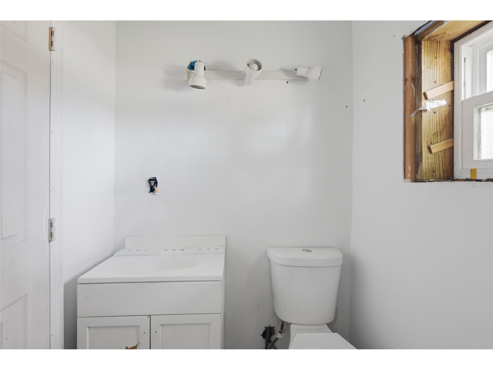 215 S Oleander Avenue Daytona Beach FL 32118 O6410370 image15