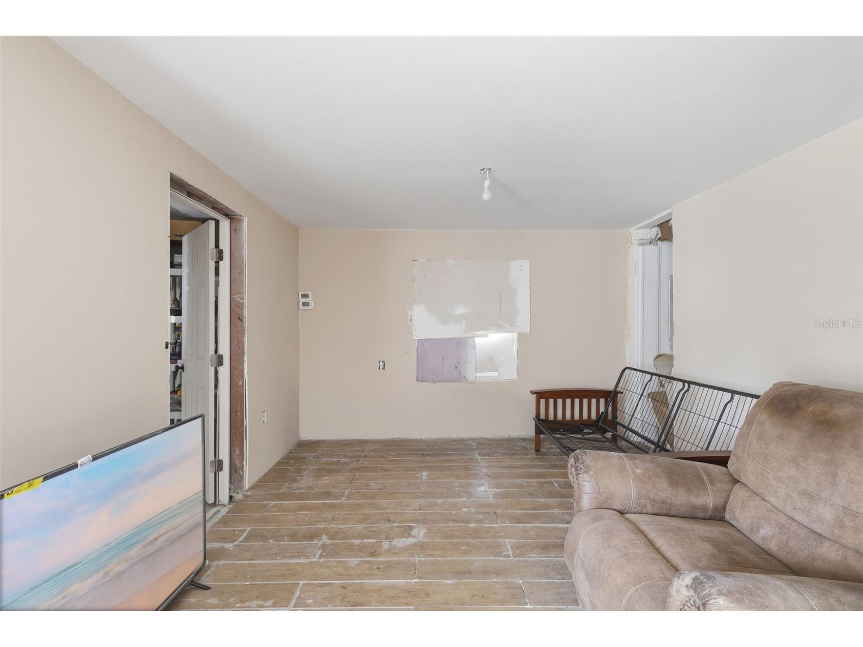 215 S Oleander Avenue Daytona Beach FL 32118 O6410370 image28