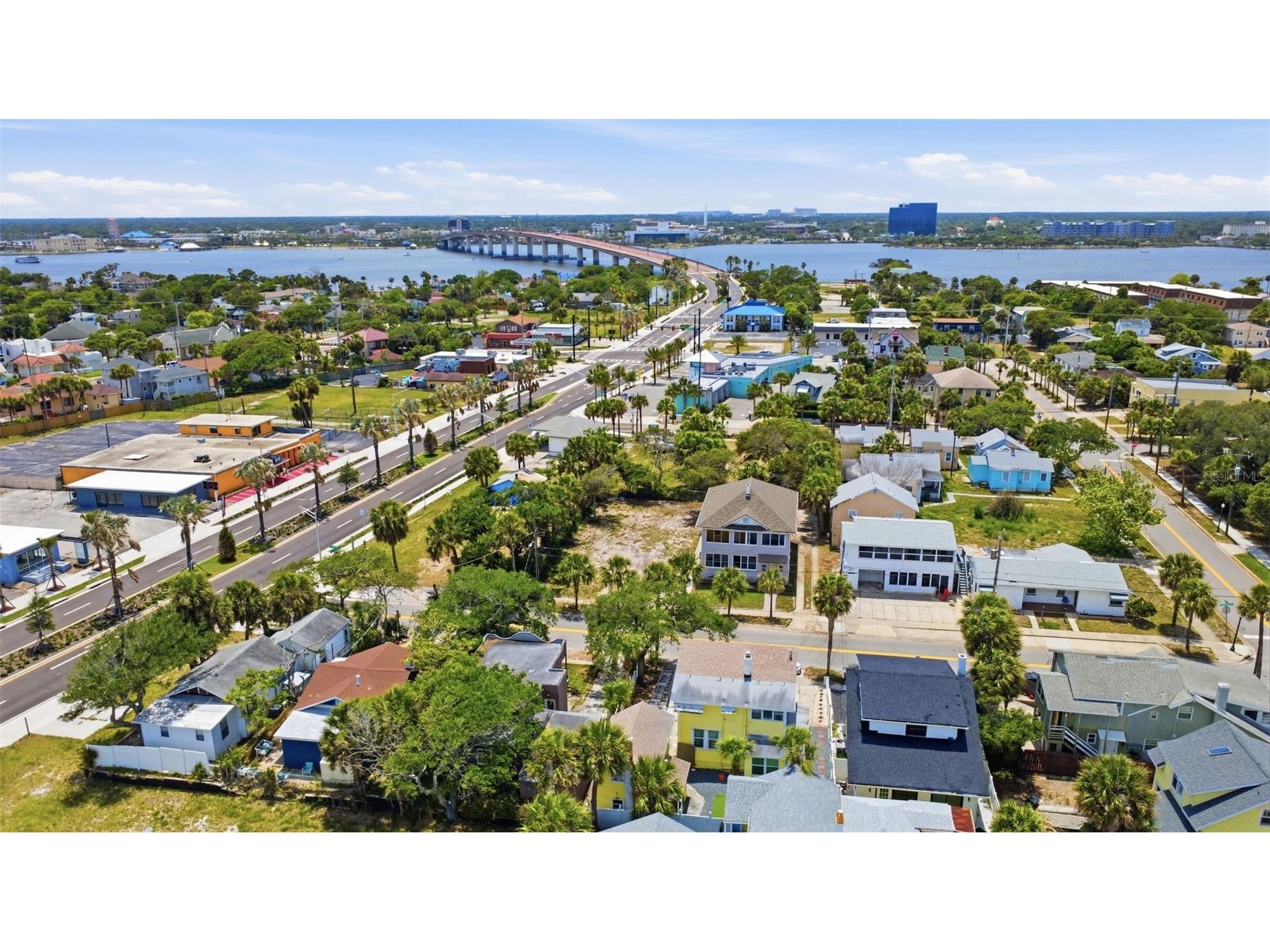 215 S Oleander Avenue Daytona Beach FL 32118 O6410370 image37