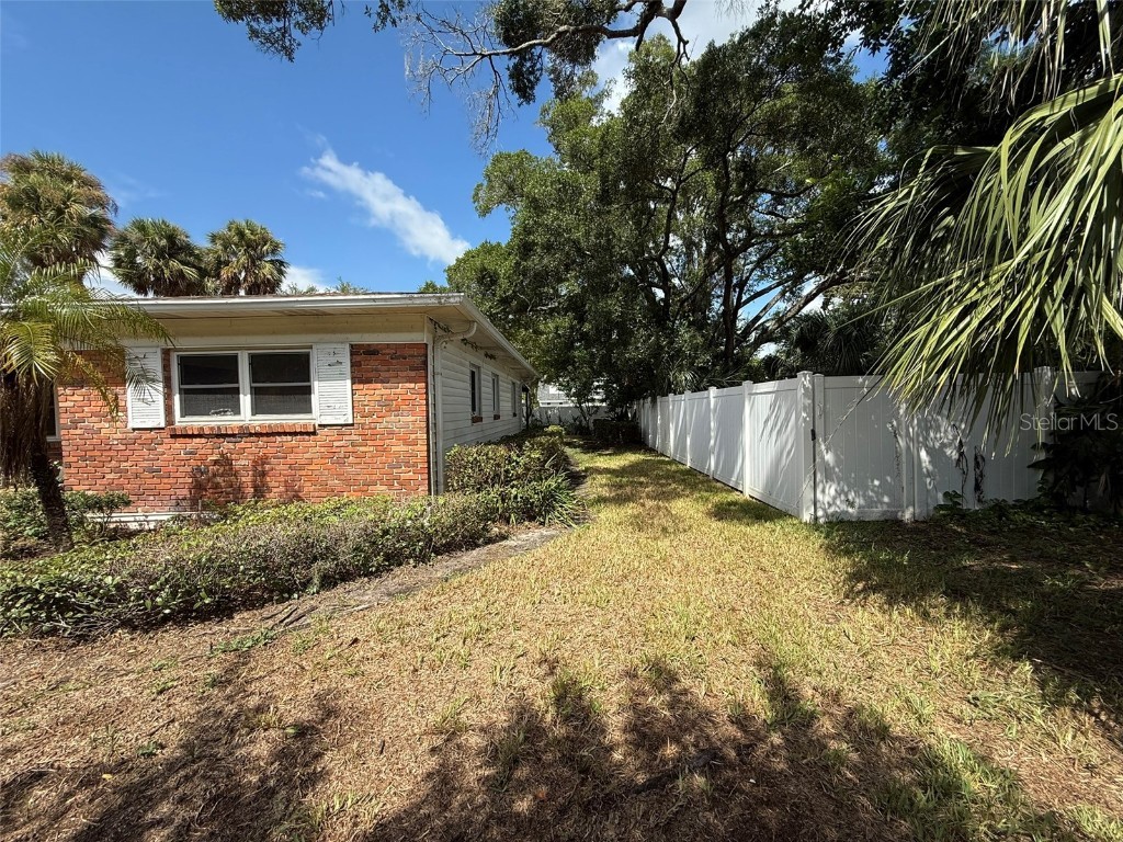 215 S West Shore Boulevard Tampa FL 33609 L4954786 image2