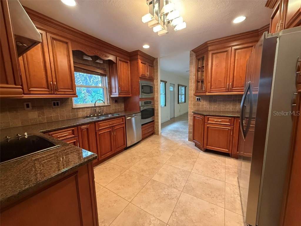 215 S West Shore Boulevard Tampa FL 33609 L4954786 image26