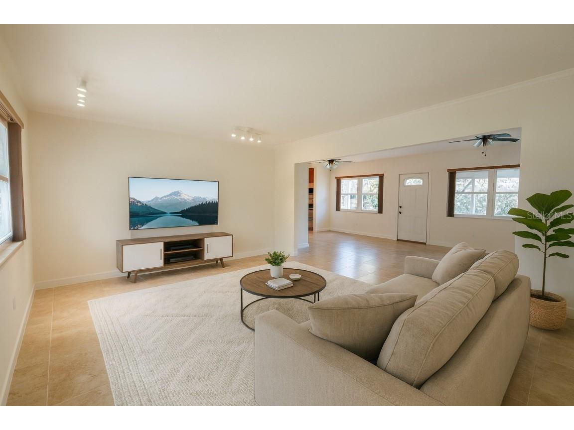 215 S West Shore Boulevard Tampa FL 33609 L4954786 image9