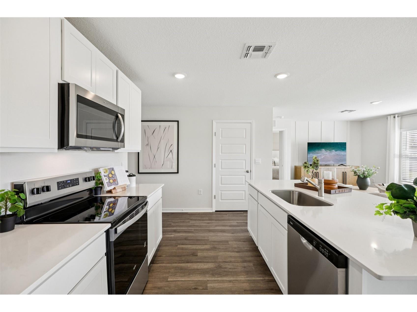 215 Skyfield Court Lady Lake FL 32159 O6407074 image16
