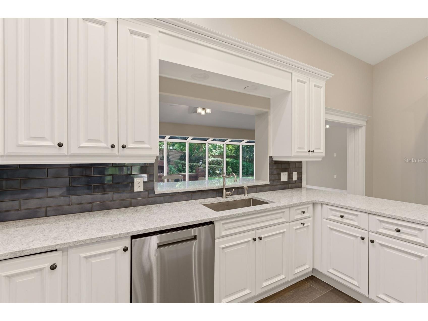 215 Sovereign Court Altamonte Springs FL 32701 O6405829 image17