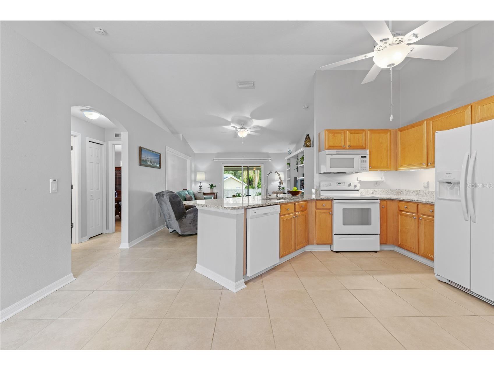 215 S Sparkman Orange City FL 32763 O6406638 image3