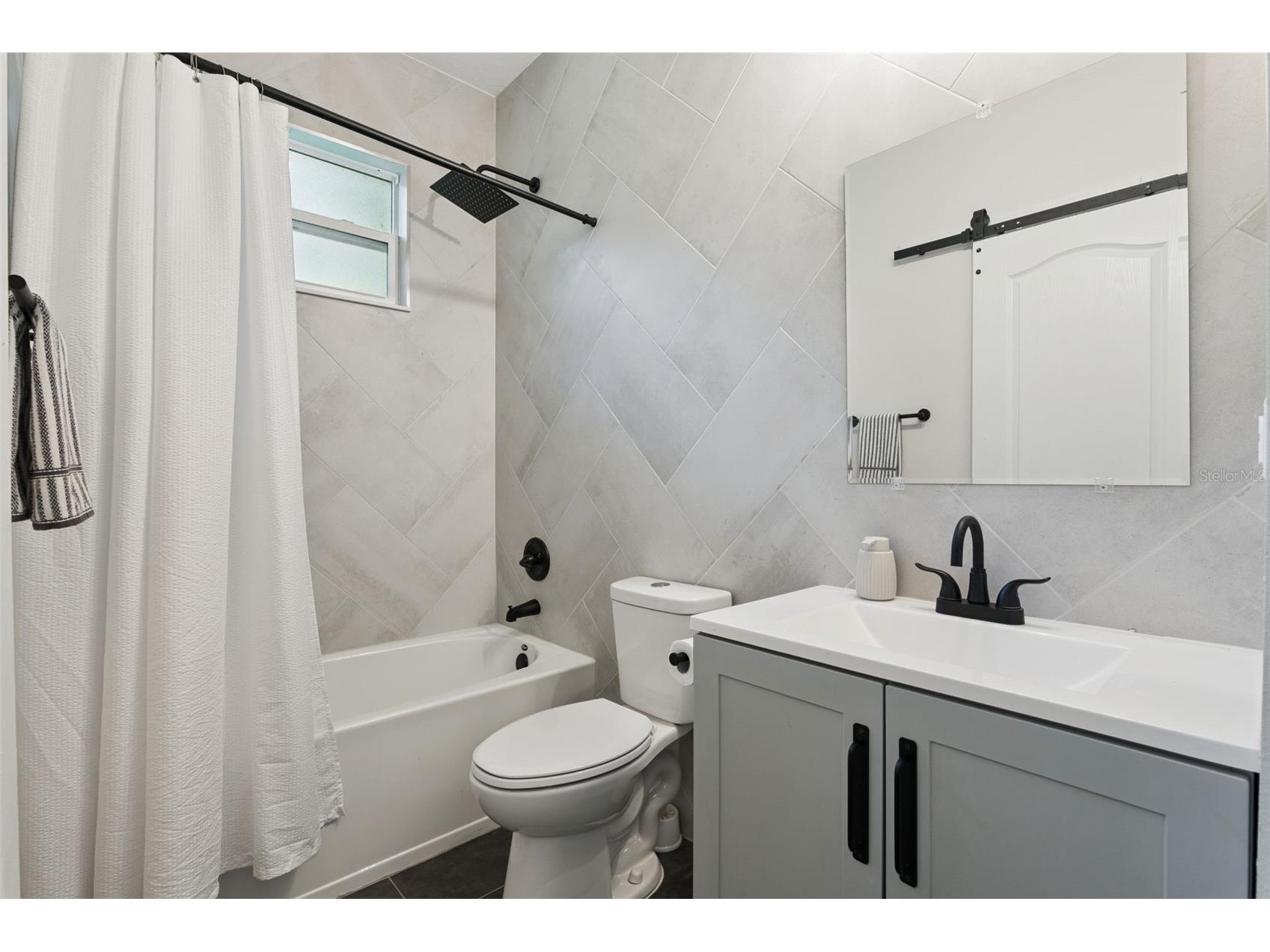 215 Sunrise Boulevard Debary FL 32713 V4949902 image36