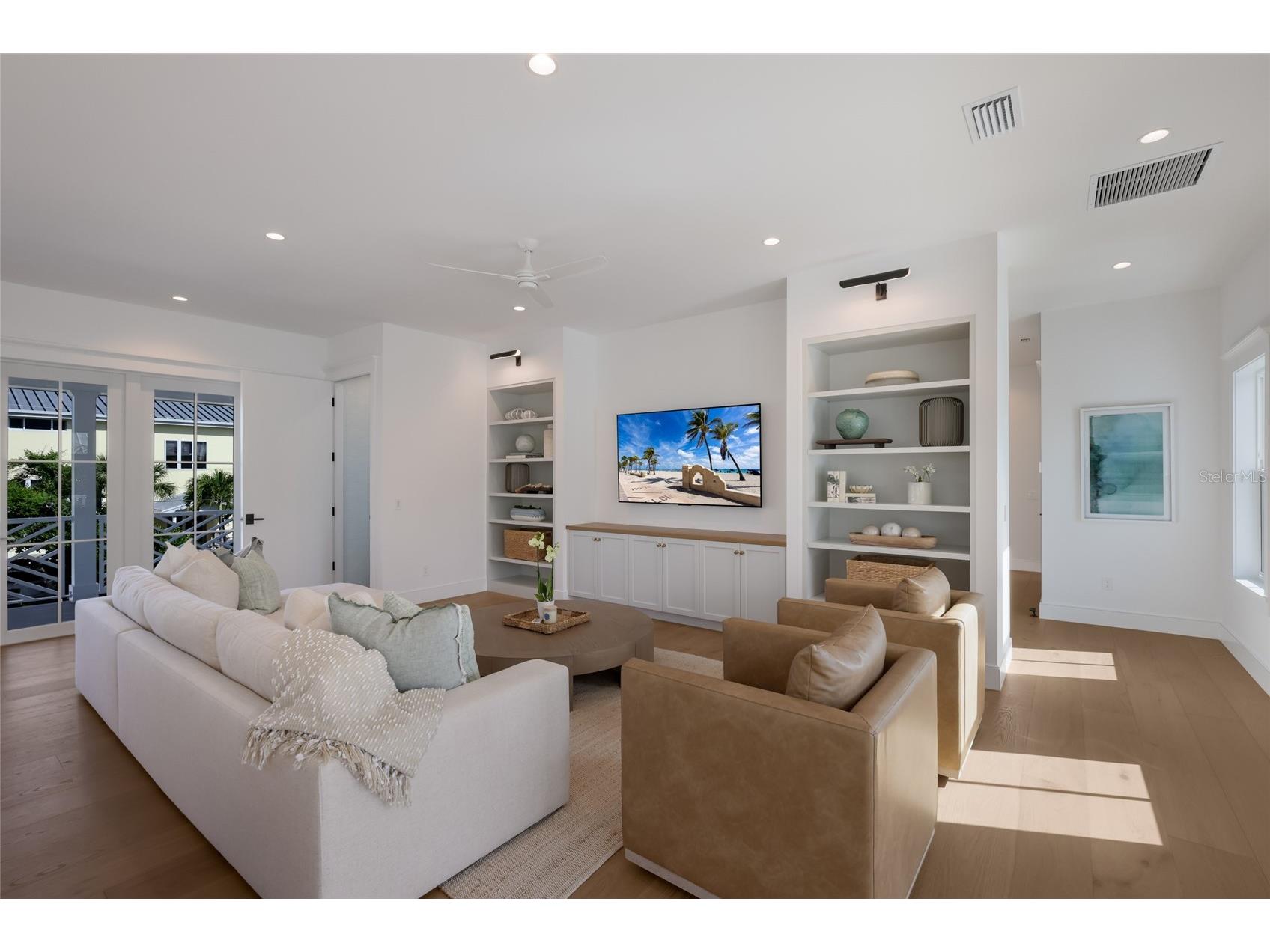 215 Sycamore Avenue Anna Maria FL 34216 A4689780 image13