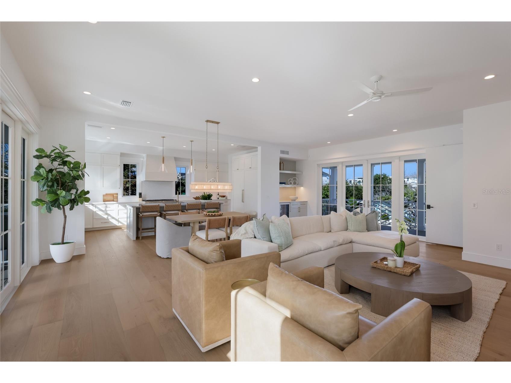 215 Sycamore Avenue Anna Maria FL 34216 A4689780 image14