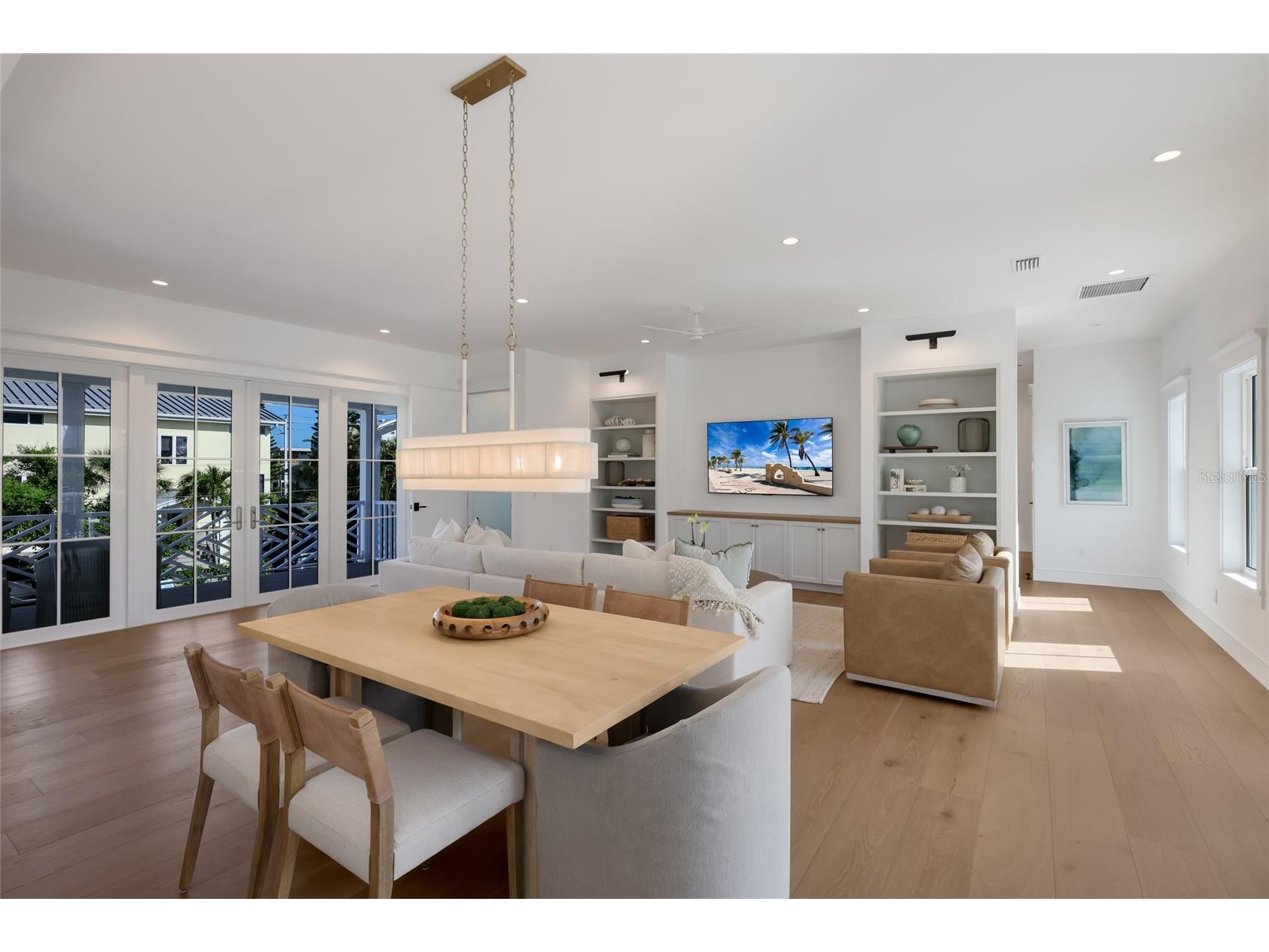 215 Sycamore Avenue Anna Maria FL 34216 A4689780 image16