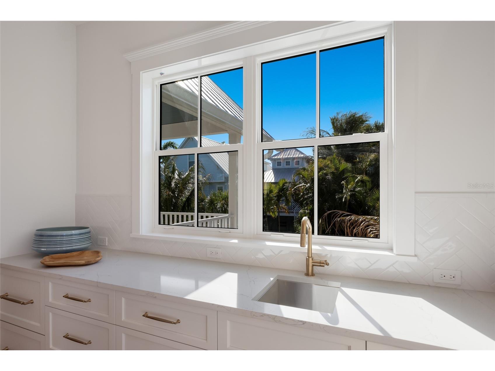 215 Sycamore Avenue Anna Maria FL 34216 A4689780 image19