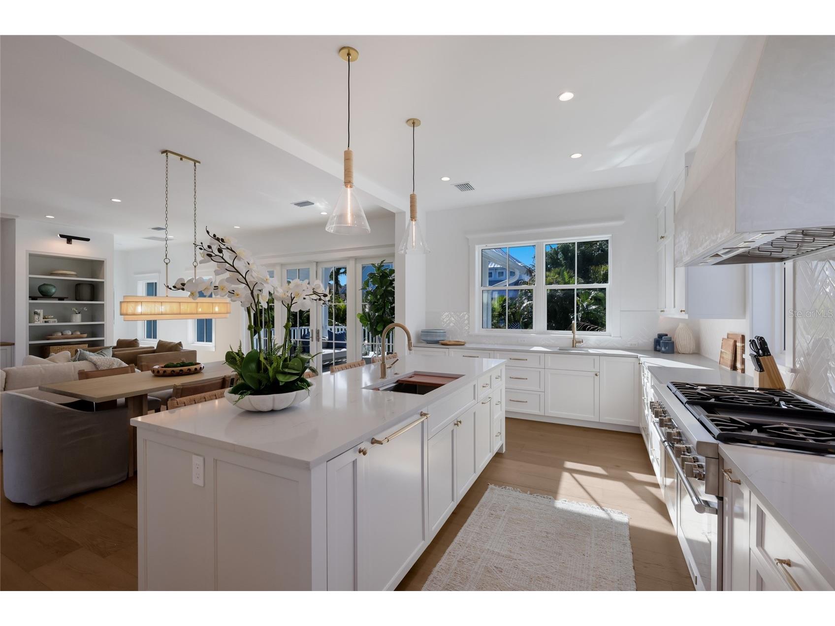 215 Sycamore Avenue Anna Maria FL 34216 A4689780 image23
