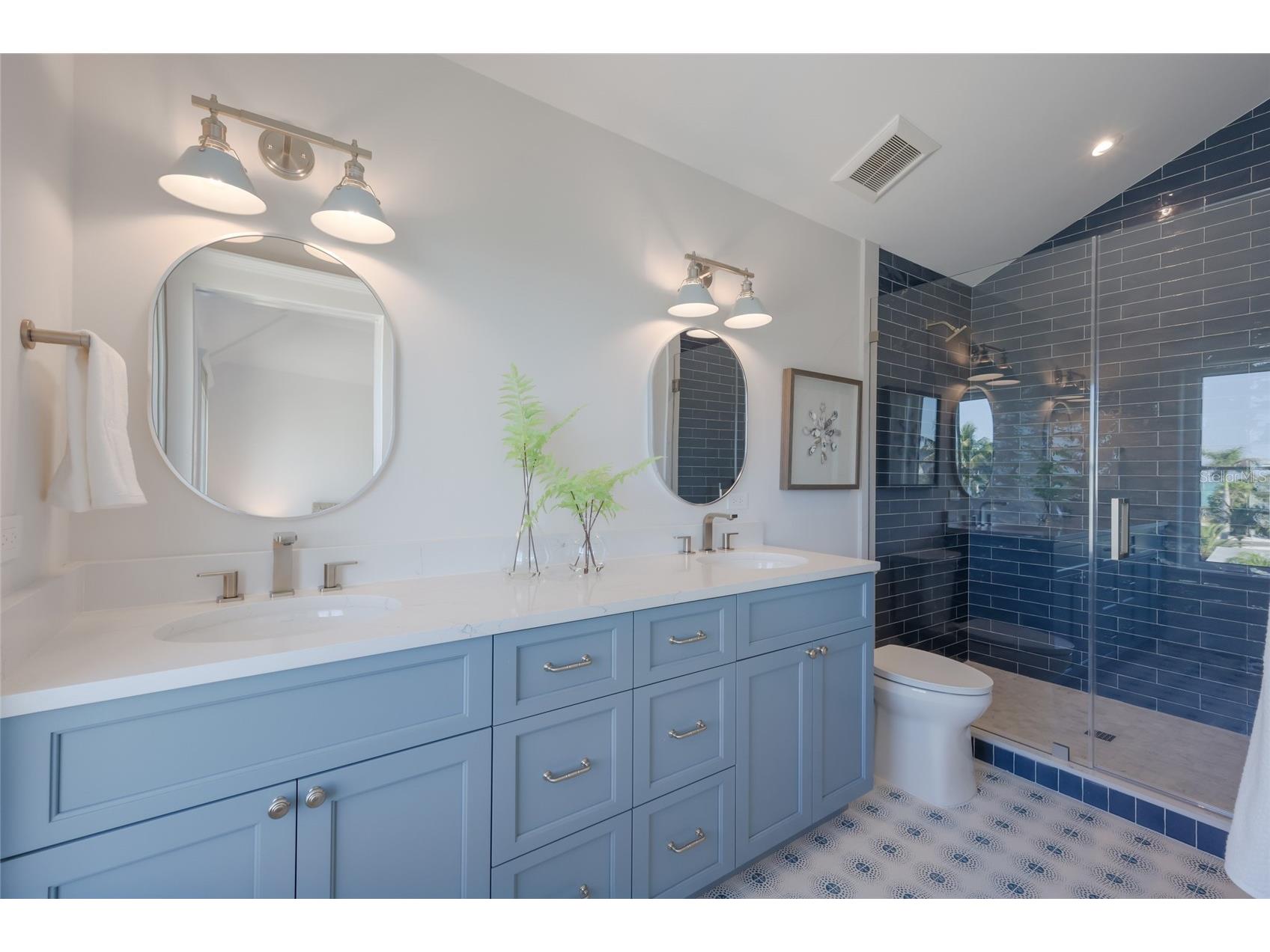 215 Sycamore Avenue Anna Maria FL 34216 A4689780 image50