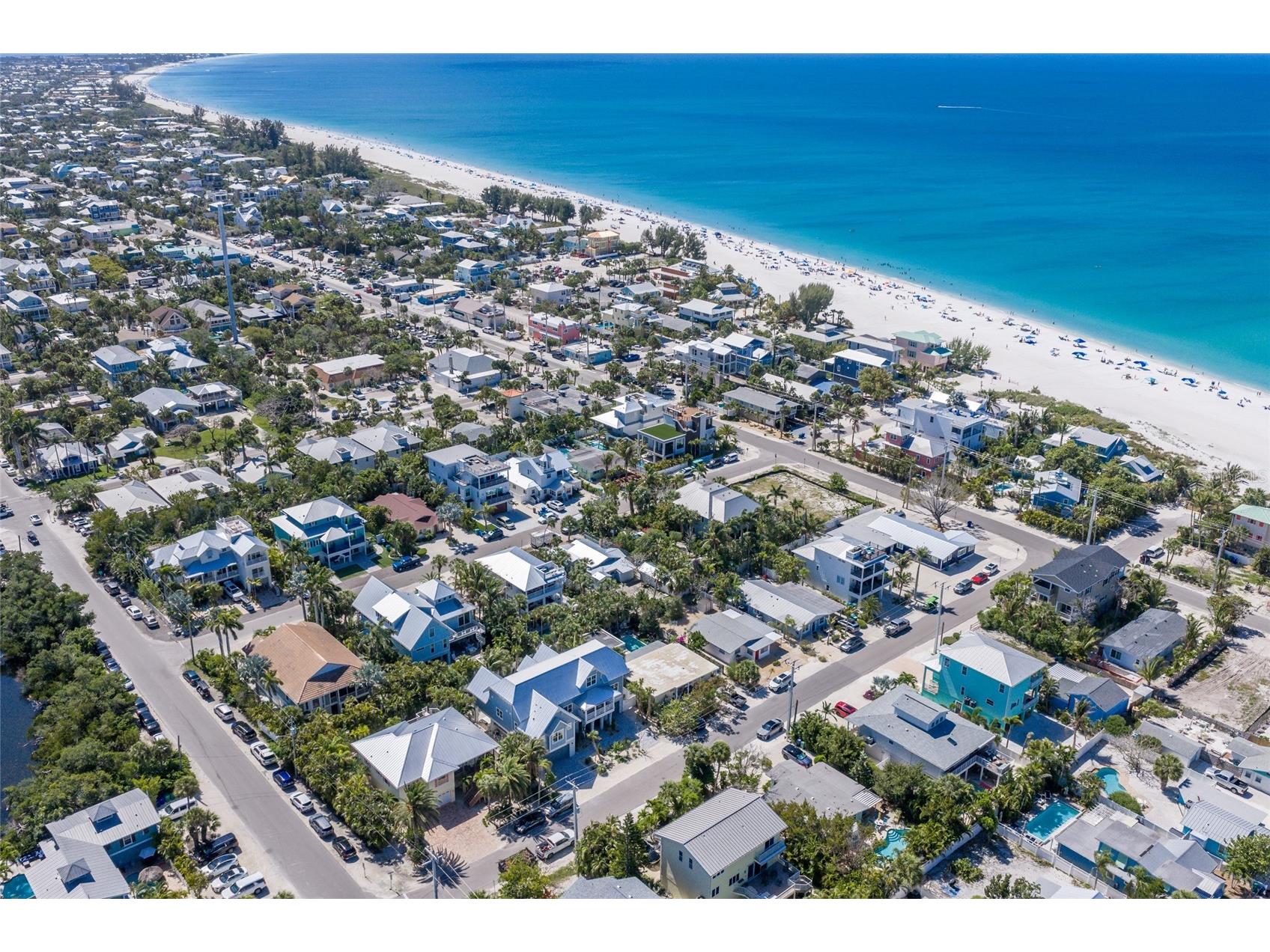 215 Sycamore Avenue Anna Maria FL 34216 A4689780 image70