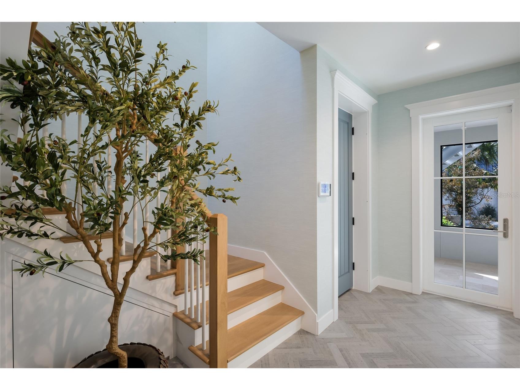 215 Sycamore Avenue Anna Maria FL 34216 A4689780 image9