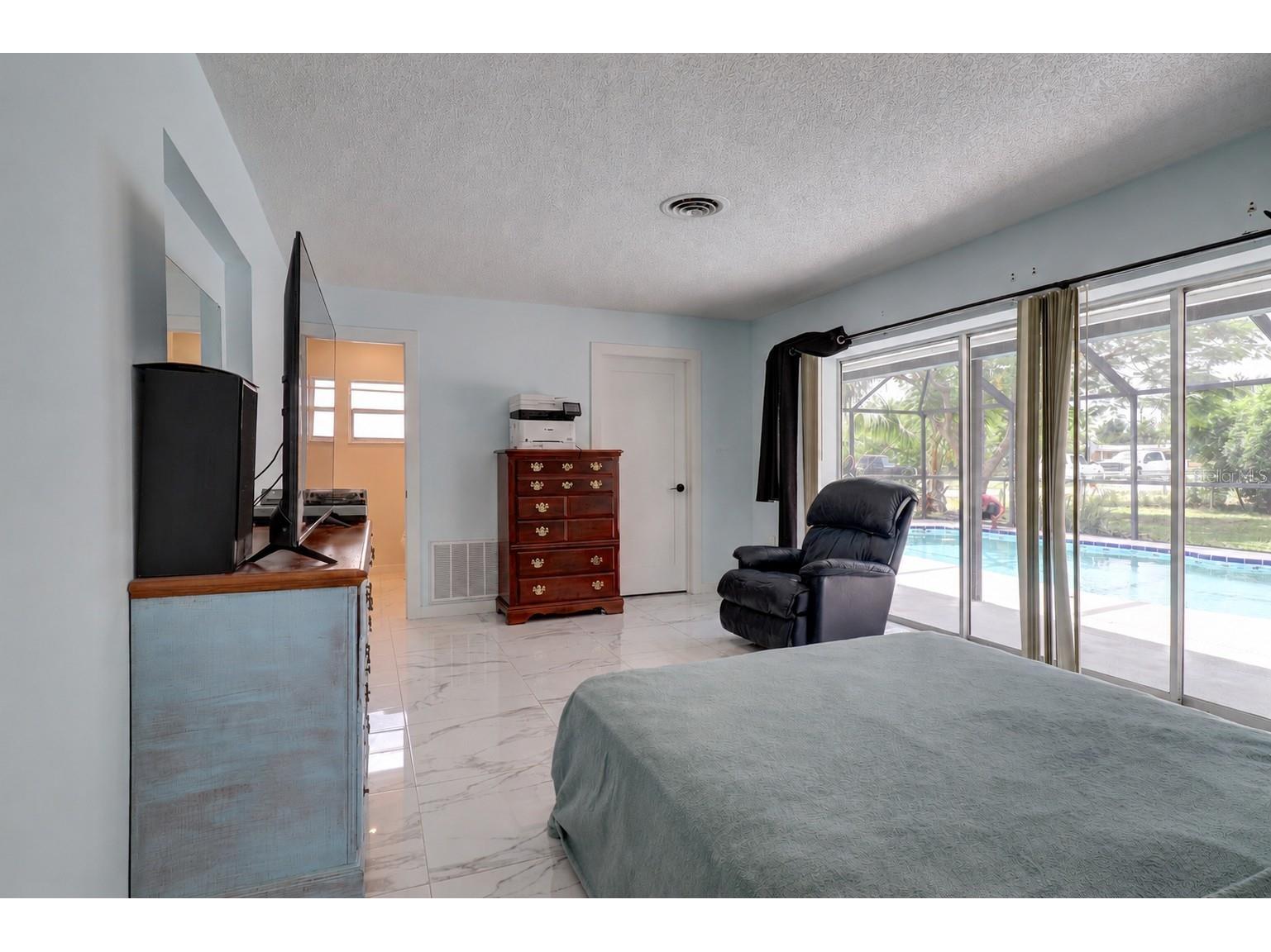 215 Tarpon Way Punta Gorda FL 33950 C7527192 image16