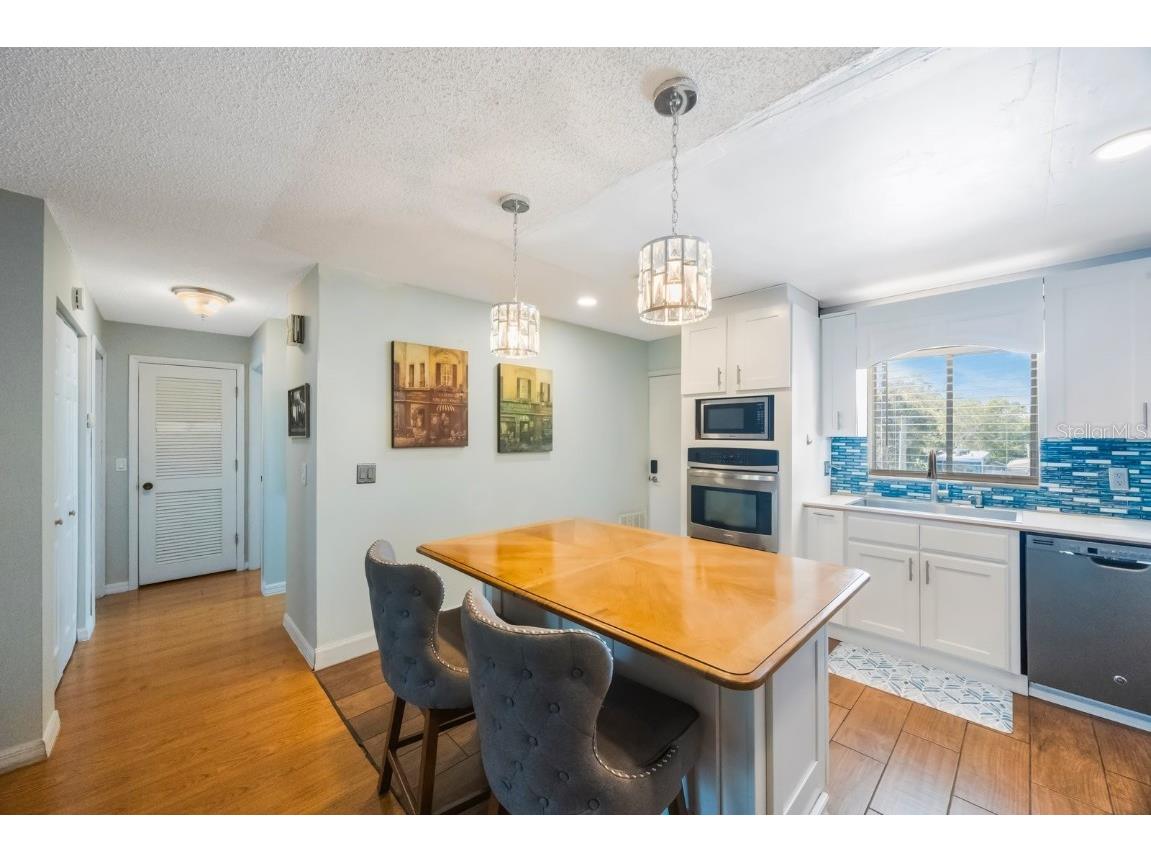 215 Valencia Boulevard #205 Belleair Bluffs FL 33770 TB8359555 image10