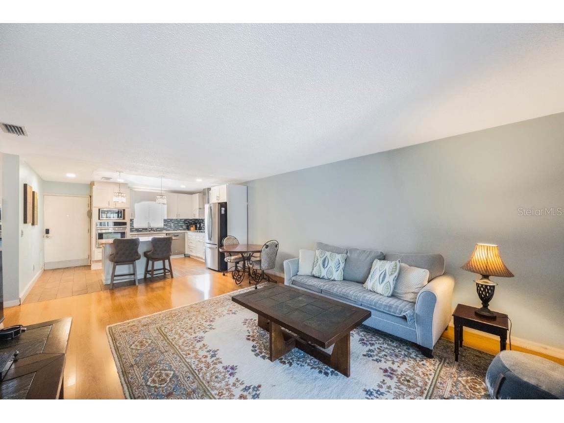 215 Valencia Boulevard #205 Belleair Bluffs FL 33770 TB8359555 image17