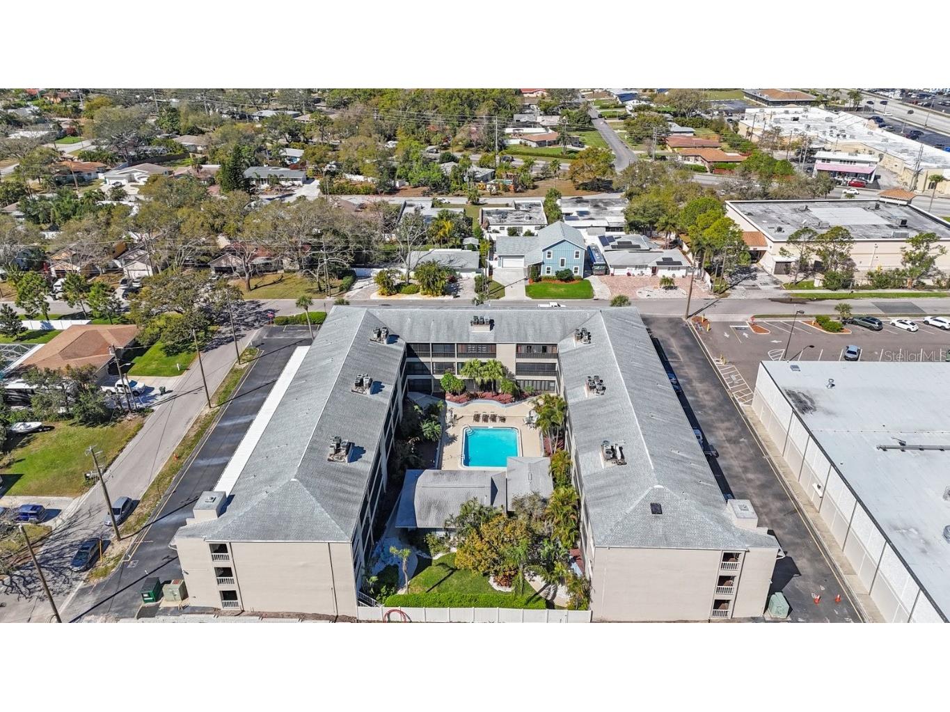 215 Valencia Boulevard #205 Belleair Bluffs FL 33770 TB8359555 image2