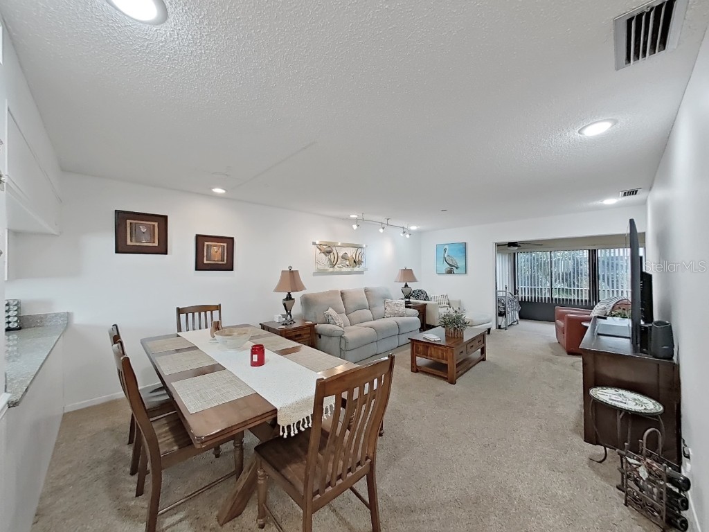 215 Valencia Boulevard #213 Largo FL 33770 TB8398361 image10