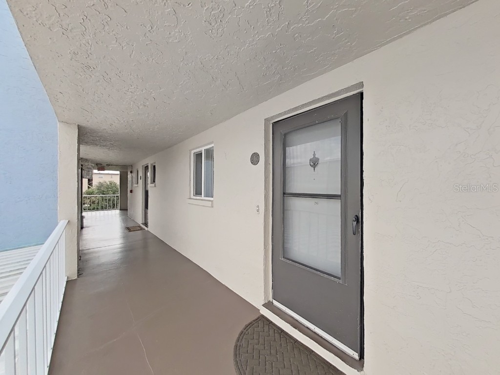 215 Valencia Boulevard #213 Largo FL 33770 TB8398361 image4