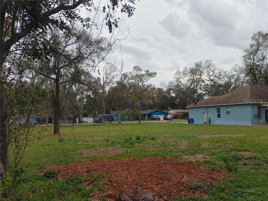 215 W 131st Avenue Tampa FL 33612 TB8353651 image15