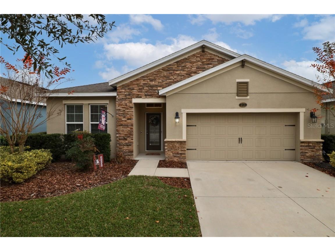 215 W Cherry Place Deland FL 32724 V4933982 image1