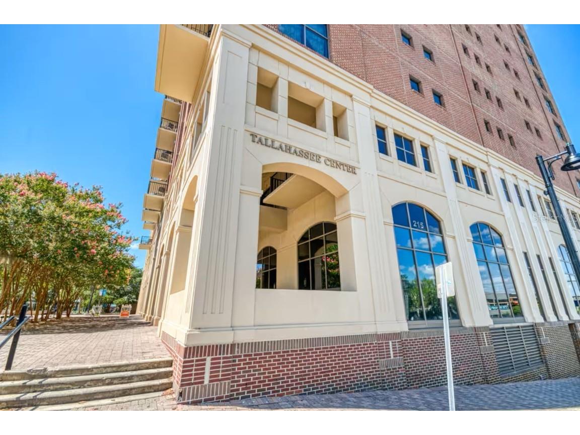 215 W College Avenue #511 Tallahassee FL 32301 O6348047 image2