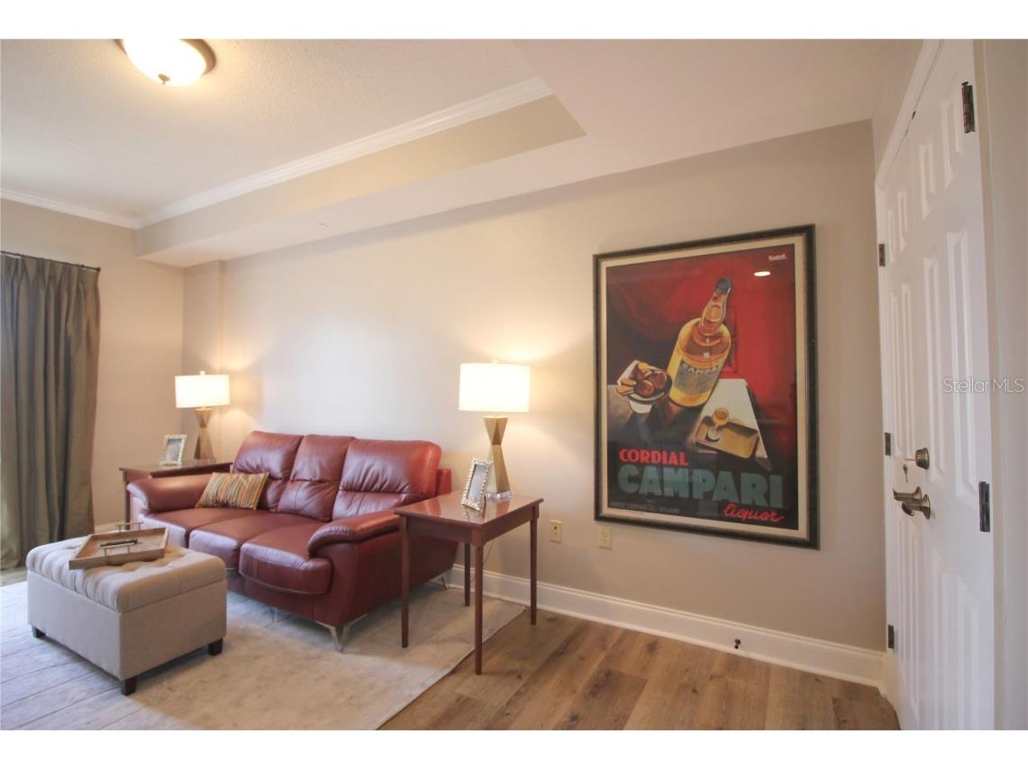 215 W College Avenue #511 Tallahassee FL 32301 O6348047 image4