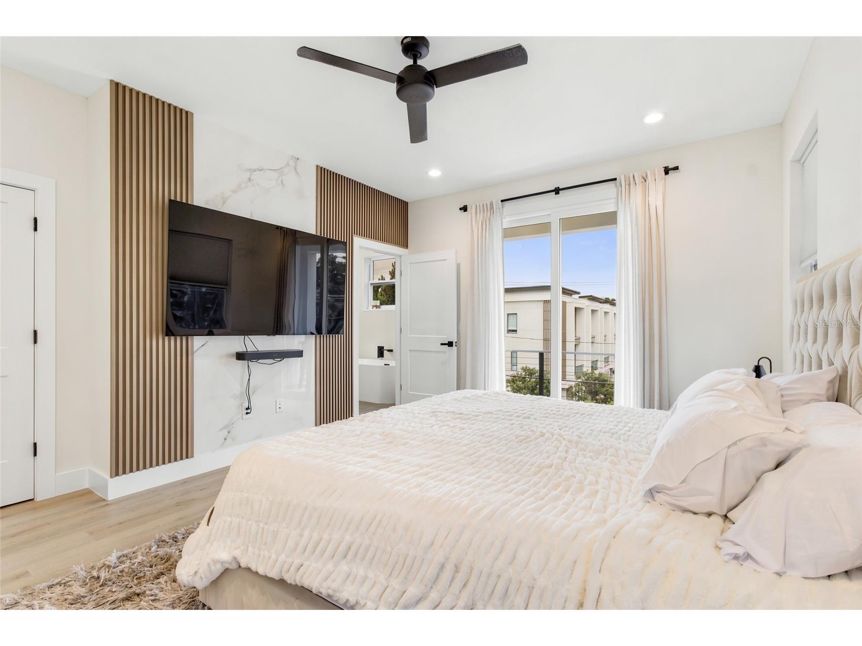 215 W Columbus Drive #2 Tampa FL 33602 TB8512087 image23