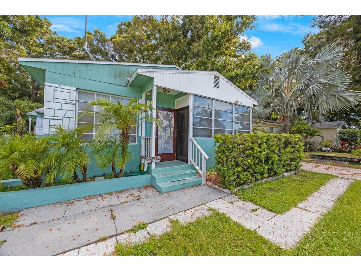 2150 25th Avenue N Saint Petersburg FL 33713 U8250816 image1