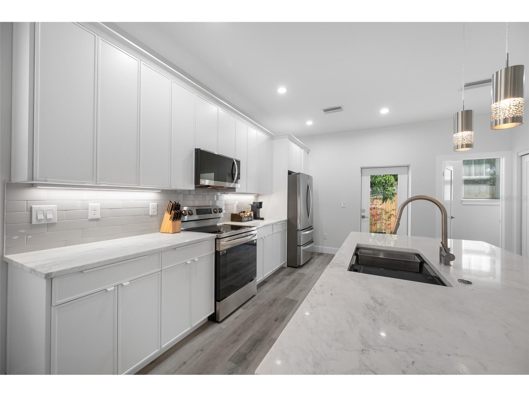 2150 43rd Terrace N Saint Petersburg FL 33714 TB8475372 image14